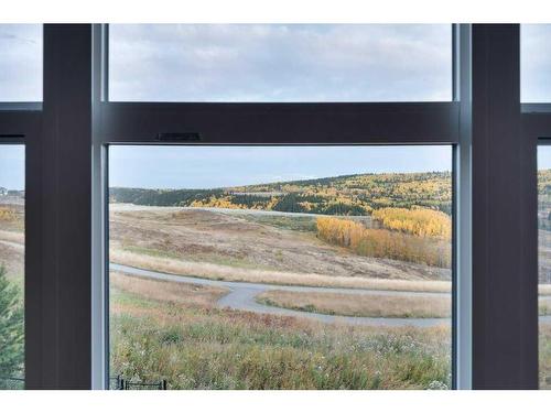 263 Sunset View, Cochrane, AB -  With View