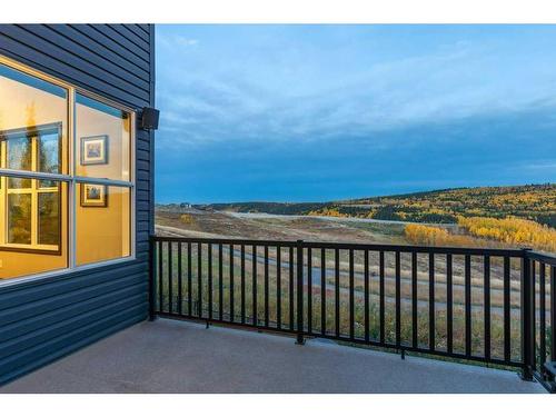 263 Sunset View, Cochrane, AB - Outdoor