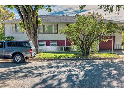 721 4 Avenue Ne, Calgary, AB - Outdoor