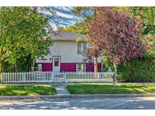 721 4 Avenue Ne, Calgary, AB - Outdoor