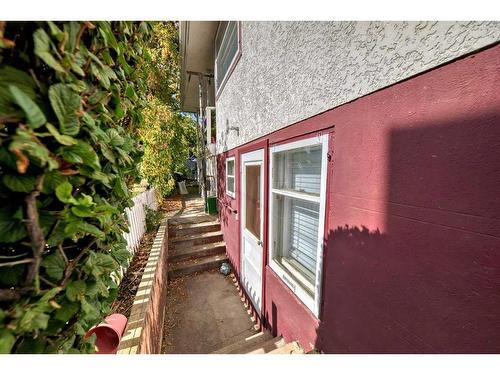 721 4 Avenue Ne, Calgary, AB - Outdoor