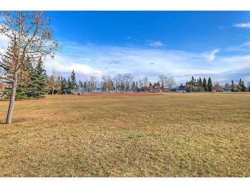 2-3550 45 Street Sw, Calgary, AB - Outdoor With View