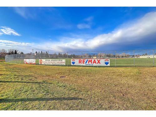 2-3550 45 Street Sw, Calgary, AB - Outdoor With View