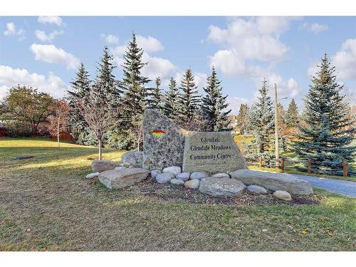 2-3550 45 Street Sw, Calgary, AB - Outdoor With View