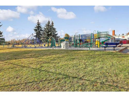 2-3550 45 Street Sw, Calgary, AB - Outdoor With View