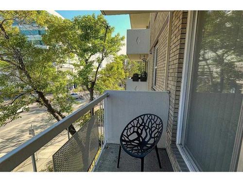 303-525 13 Avenue Sw, Calgary, AB - Outdoor