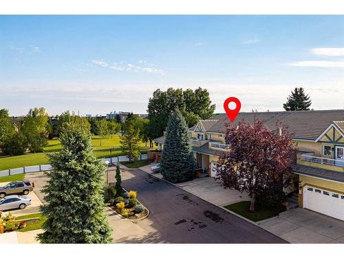 7 Richelieu Court Sw, Calgary, AB - Outdoor