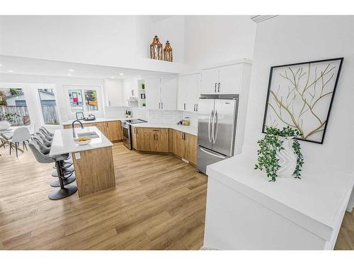 103 Hawkhill Place Nw, Calgary, AB - Indoor Photo Showing Kitchen With Double Sink