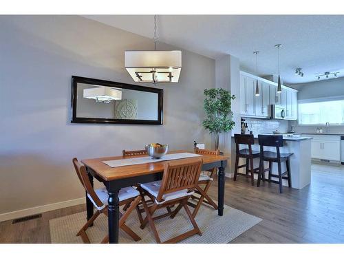 428 Nolan Hill Boulevard Nw, Calgary, AB - Indoor Photo Showing Dining Room