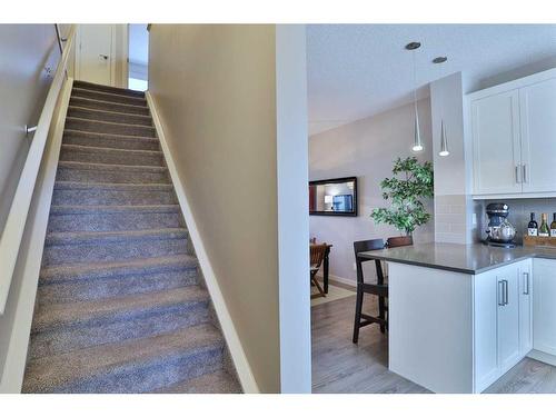 428 Nolan Hill Boulevard Nw, Calgary, AB - Indoor