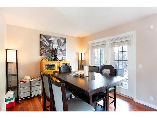 184 Hidden Creek Gardens Nw, Calgary, AB - Indoor Photo Showing Dining Room