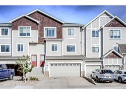 184 Hidden Creek Gardens NW Calgary, AB T3A 6J5