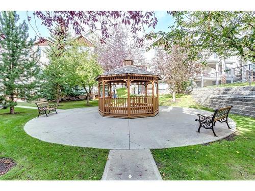 184 Hidden Creek Gardens Nw, Calgary, AB - Outdoor With Backyard