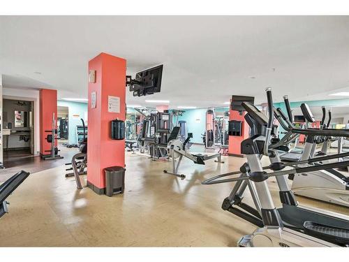 2112-5605 Henwood Street Sw, Calgary, AB - Indoor Photo Showing Gym Room