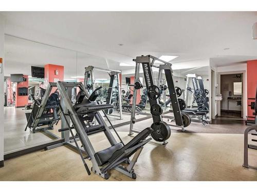 2112-5605 Henwood Street Sw, Calgary, AB - Indoor Photo Showing Gym Room