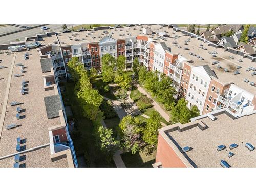 2112-5605 Henwood Street Sw, Calgary, AB - Outdoor