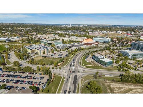 2112-5605 Henwood Street Sw, Calgary, AB - Outdoor With View