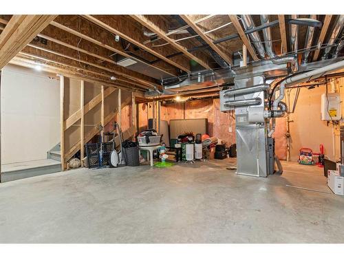 305 Evanspark Gardens Nw, Calgary, AB - Indoor Photo Showing Basement