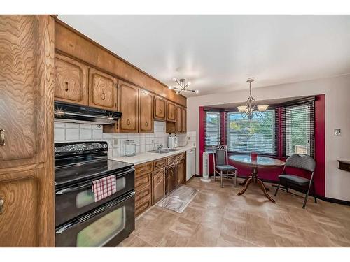 88 Templeson Way Ne, Calgary, AB - Indoor Photo Showing Kitchen