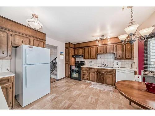 88 Templeson Way Ne, Calgary, AB - Indoor Photo Showing Kitchen