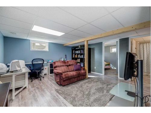 5724 58 Avenue, Olds, AB - Indoor Photo Showing Basement