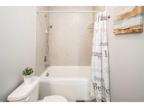 24 Carrington Rise Nw, Calgary, AB - Indoor Photo Showing Bathroom