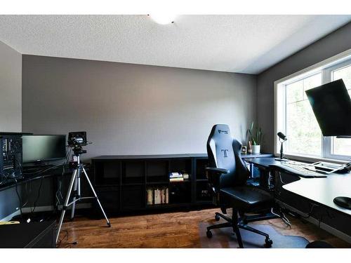 382 Discovery Ridge Boulevard Sw, Calgary, AB - Indoor Photo Showing Office