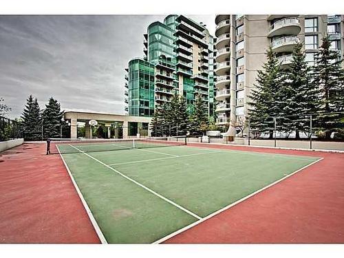 206-804 3 Avenue Sw, Calgary, AB - Outdoor