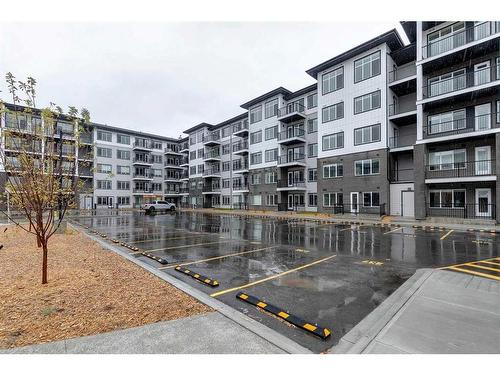 1121-395 Skyview Parkway Ne, Calgary, AB - Outdoor With Facade