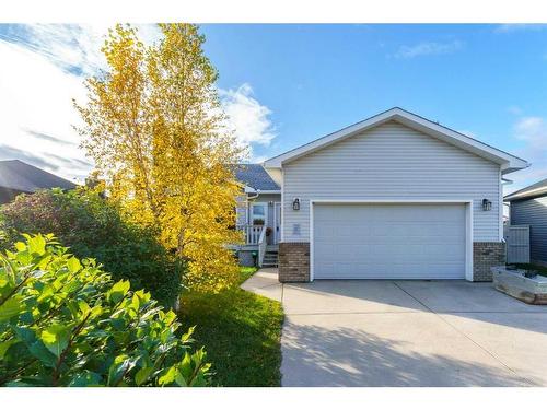 752 Stonehaven Drive, Carstairs, AB - Outdoor