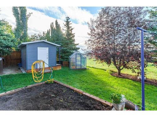 752 Stonehaven Drive, Carstairs, AB - Outdoor