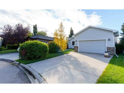 752 Stonehaven Drive, Carstairs, AB - Outdoor