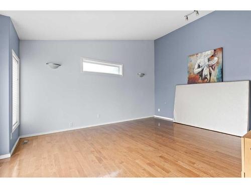 752 Stonehaven Drive, Carstairs, AB - Indoor Photo Showing Other Room