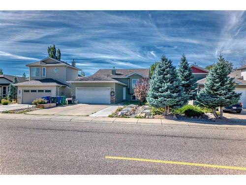 234 Fairmont Boulevard, Lethbridge, AB - Outdoor With Facade