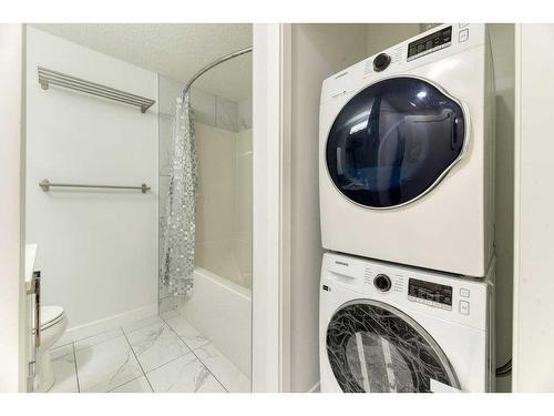 1322-76 Cornerstone Passage Ne, Calgary, AB - Indoor Photo Showing Laundry Room