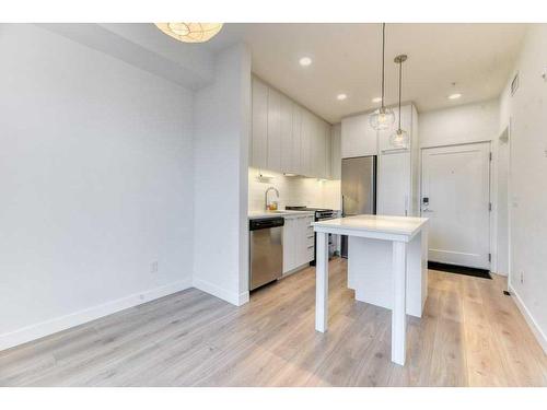 1322-76 Cornerstone Passage Ne, Calgary, AB - Indoor Photo Showing Kitchen With Upgraded Kitchen