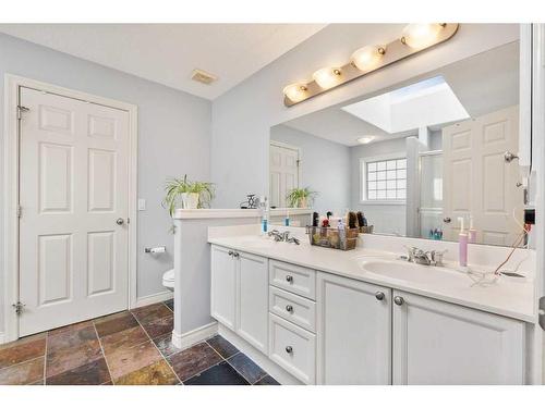 73 Weston Way Sw, Calgary, AB - Indoor Photo Showing Bathroom