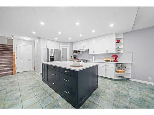 86 Cranfield Crescent Se, Calgary, AB - Indoor Photo Showing Kitchen