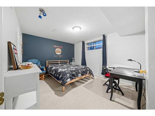 86 Cranfield Crescent Se, Calgary, AB - Indoor Photo Showing Bedroom