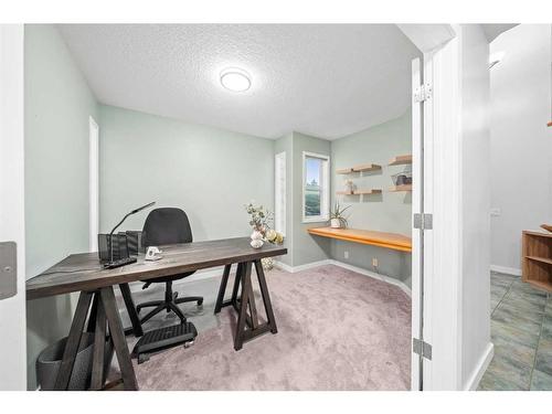 86 Cranfield Crescent Se, Calgary, AB - Indoor Photo Showing Office