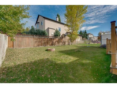 24 Tuscarora Place Nw, Calgary, AB - Outdoor