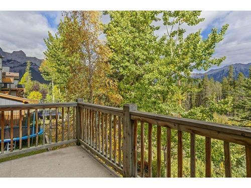 102-800 Wilson Way, Canmore, AB - Outdoor