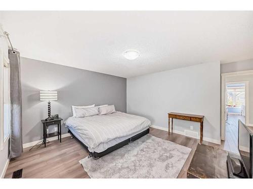 73 Cranleigh Heath Se, Calgary, AB - Indoor Photo Showing Bedroom