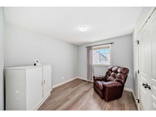 73 Cranleigh Heath Se, Calgary, AB - Indoor Photo Showing Other Room