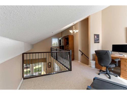 2931 Palliser Drive Sw, Calgary, AB - Indoor Photo Showing Office