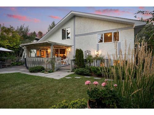 2931 Palliser Drive Sw, Calgary, AB - Outdoor With Deck Patio Veranda