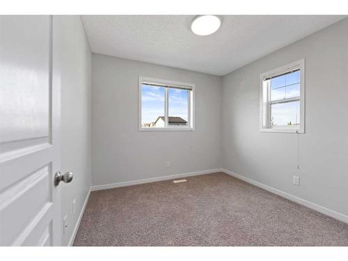 80 Copperpond Parade Se, Calgary, AB - Indoor Photo Showing Other Room