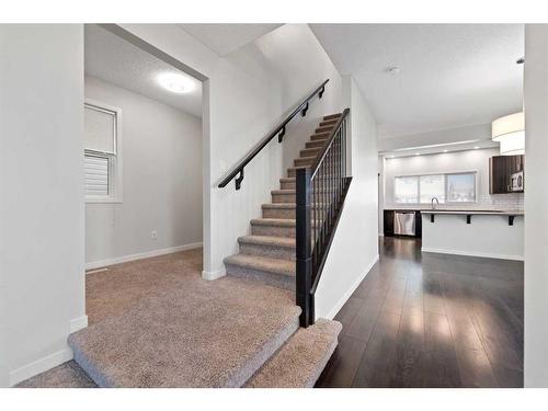 80 Copperpond Parade Se, Calgary, AB - Indoor Photo Showing Other Room