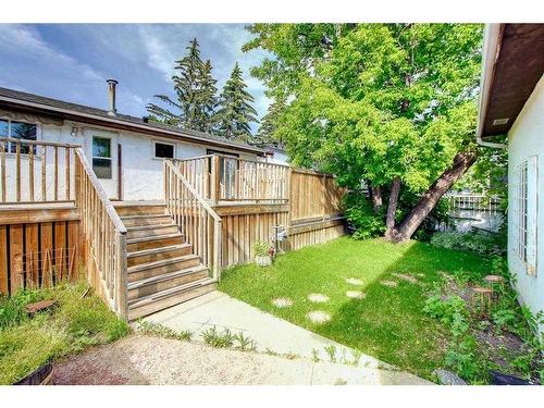 331 Huntridge Road Ne, Calgary, AB - Outdoor