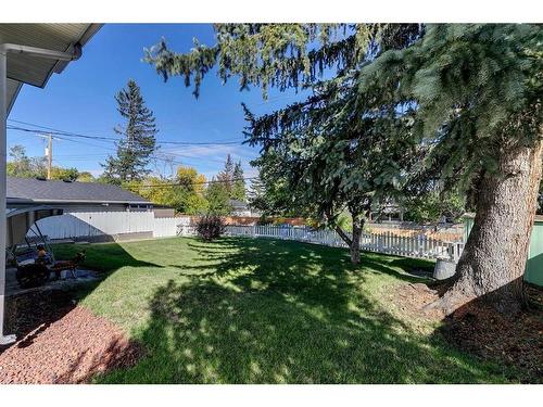 48 Malibou Road Sw, Calgary, AB - Outdoor